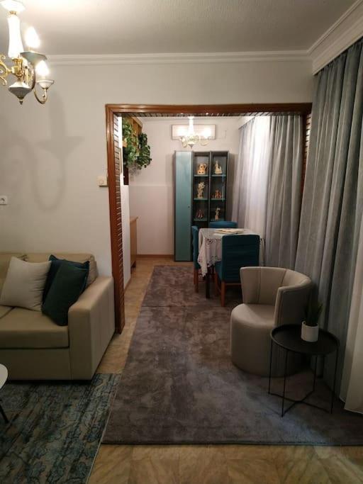 Linda'S House 2 Villa Агрия Екстериор снимка